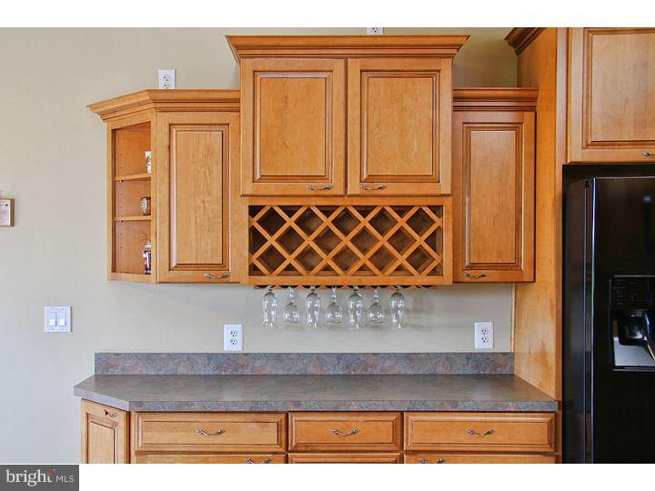 207 Earnest Garton Road Alloway, NJ 08302 - Photo 5 of 17 Kitchen