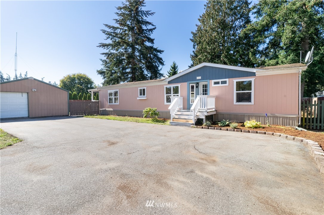 950 South Falcon Road Camano Island, WA 98282 - Photo 1 of 25 Gallery Image 1