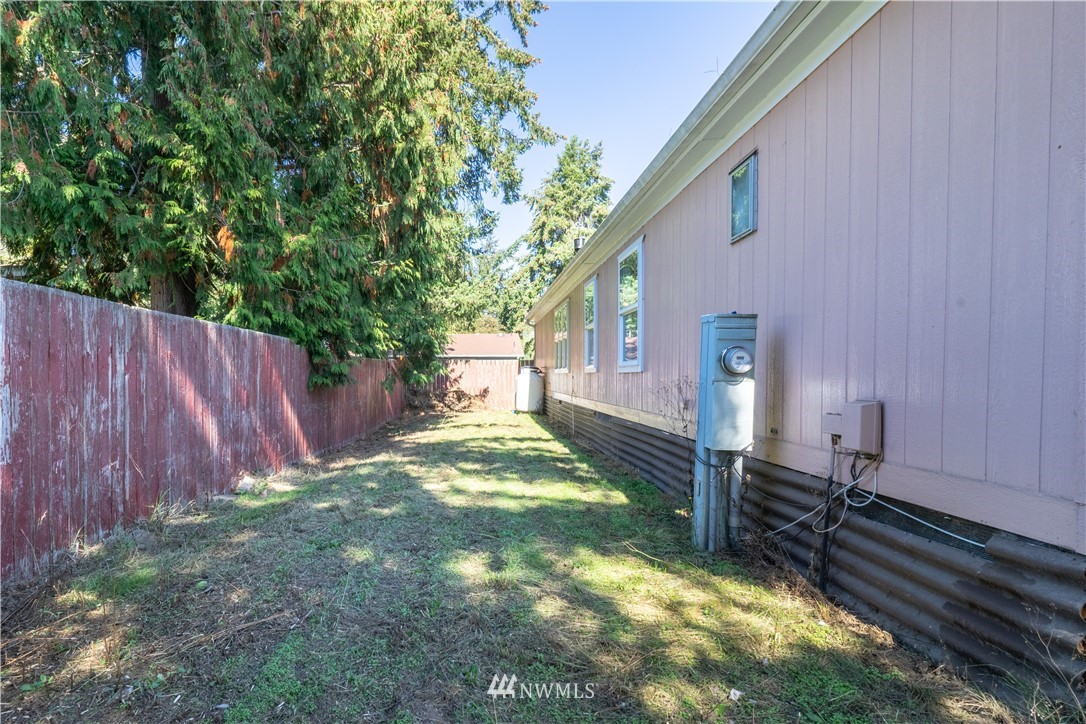 950 South Falcon Road Camano Island, WA 98282 - Photo 12 of 25 Gallery Image 12