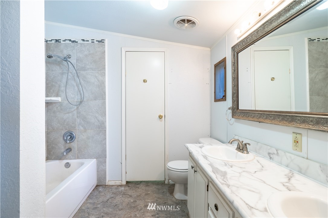 950 South Falcon Road Camano Island, WA 98282 - Photo 20 of 25 Gallery Image 20