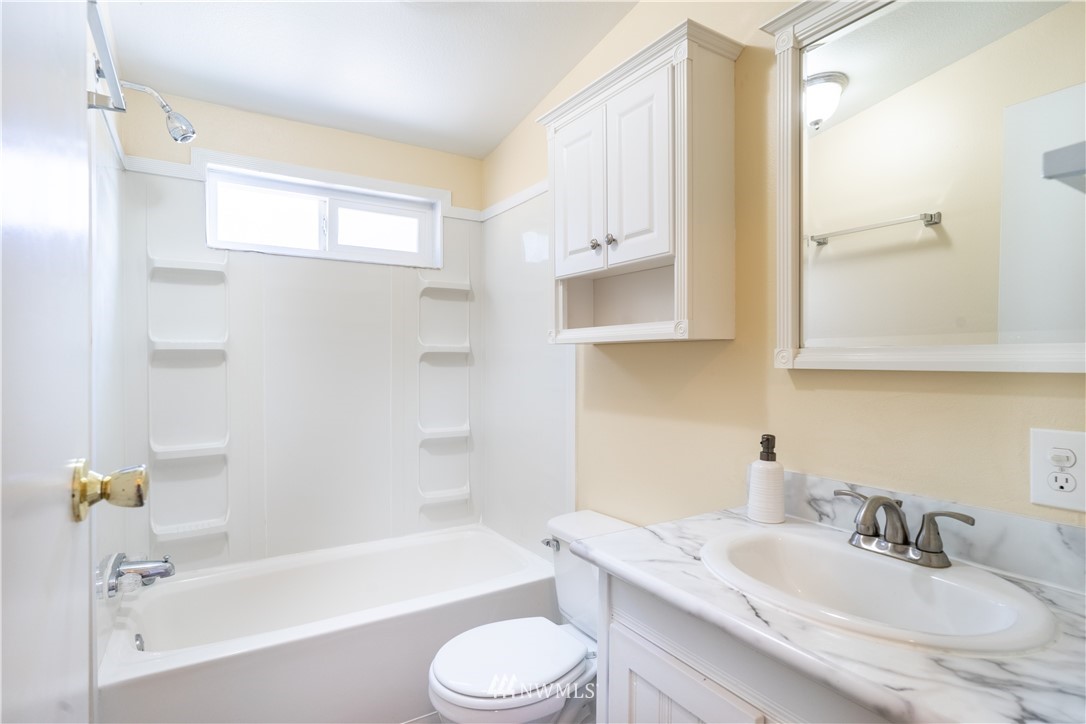 950 South Falcon Road Camano Island, WA 98282 - Photo 23 of 25 Gallery Image 23