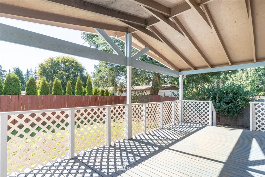 950 South Falcon Road Camano Island, WA 98282 - Photo 9 of 25 Gallery Image 9