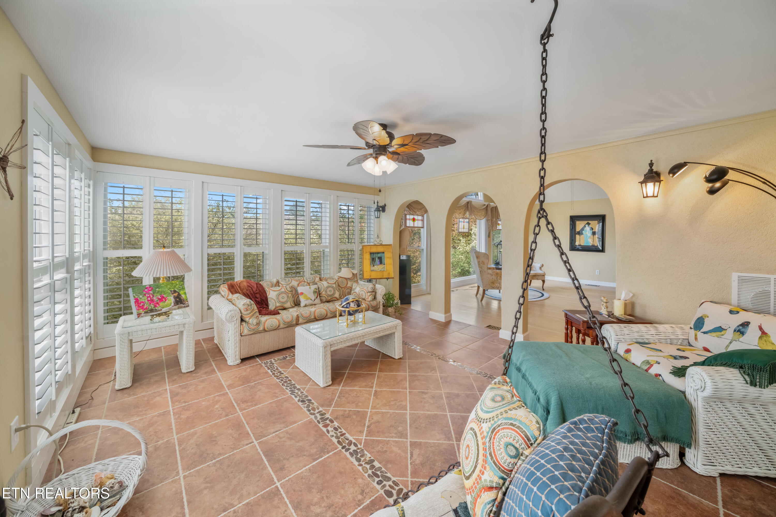 3413 Commodore Point Knoxville, TN 37922 - Photo 24 of 57 38 Sunroom_18775