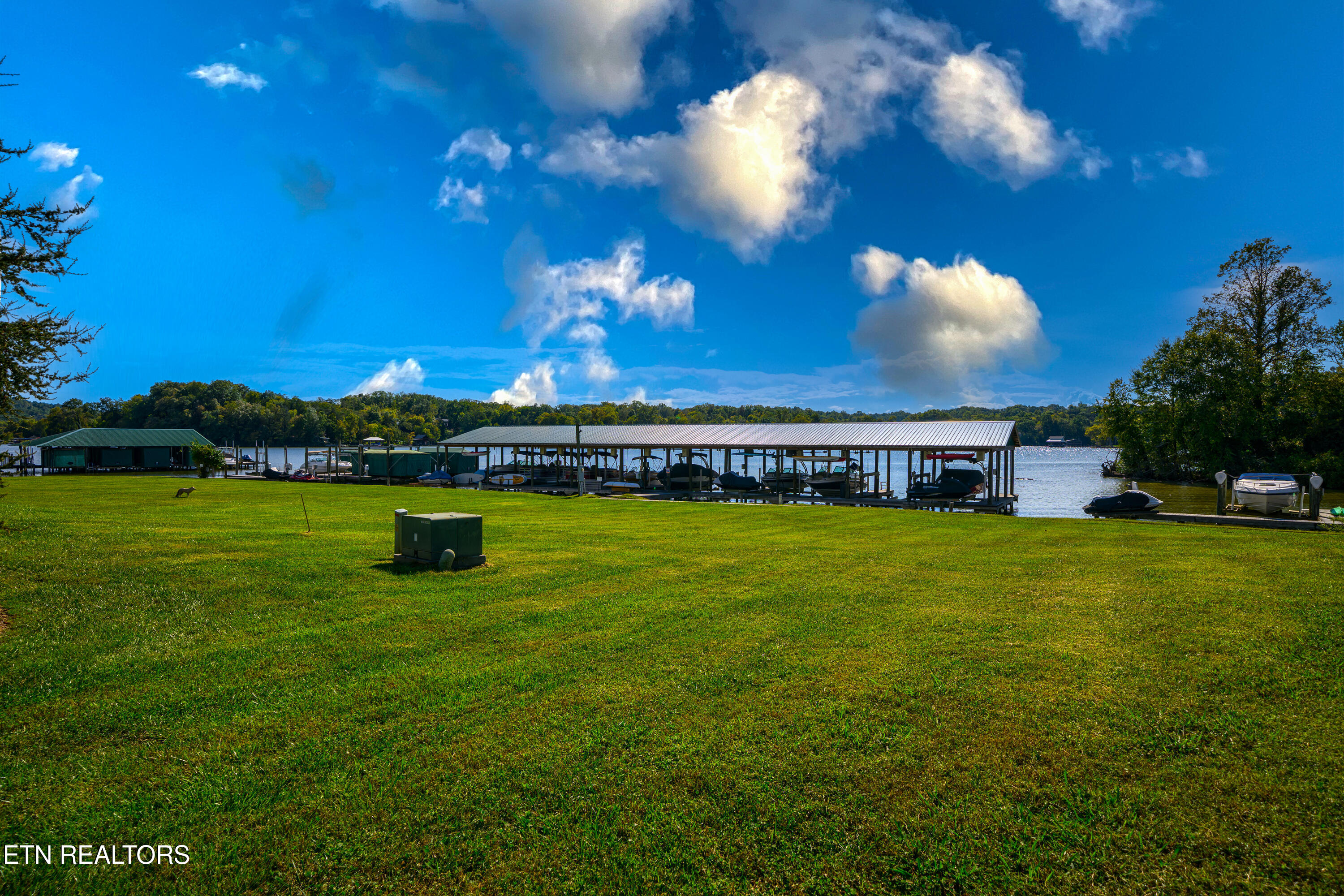 3413 Commodore Point Knoxville, TN 37922 - Photo 50 of 57 67 Fort Loudon Lake_18886