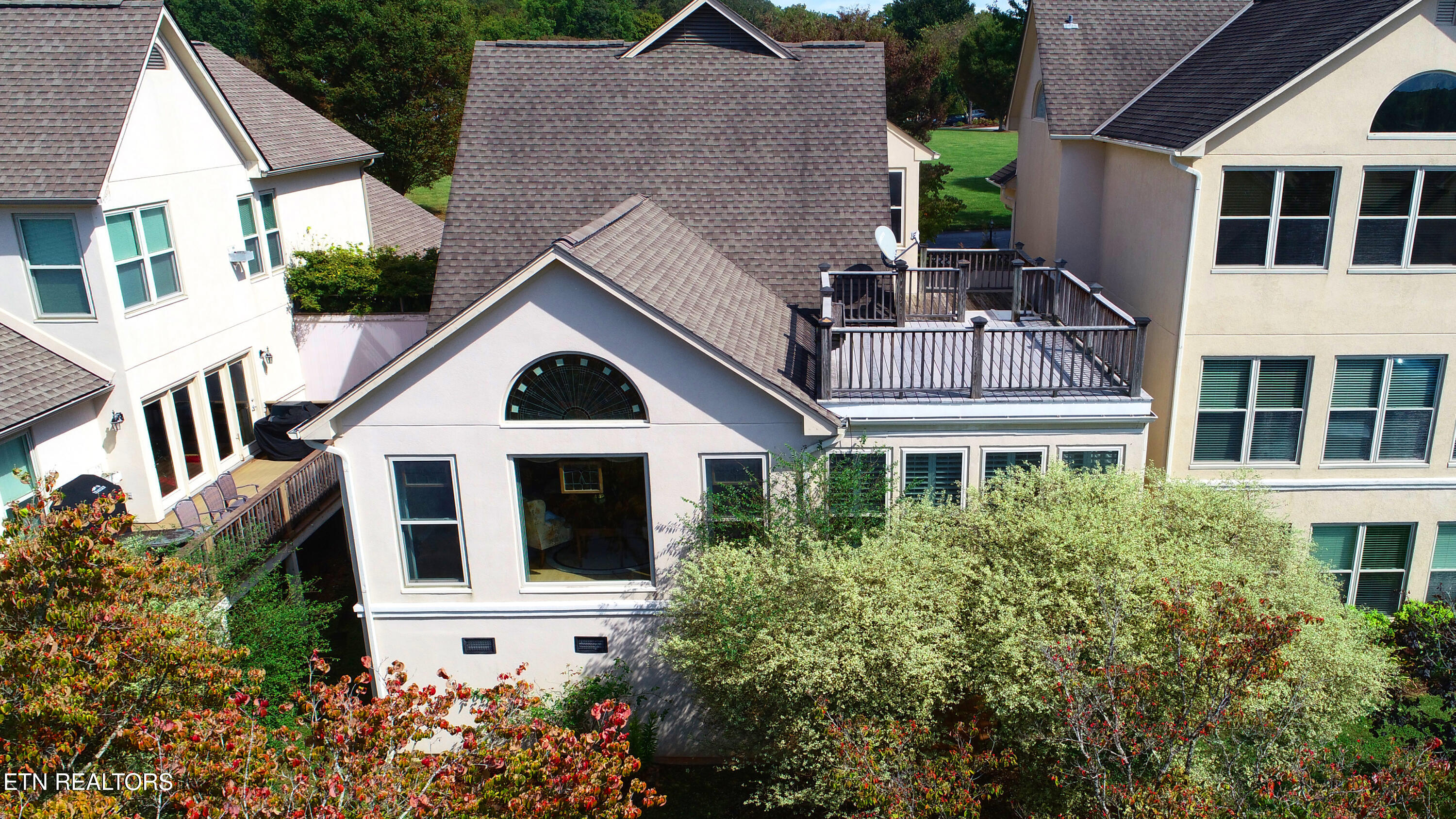 3413 Commodore Point Knoxville, TN 37922 - Photo 6 of 57 12 Exterior_0705