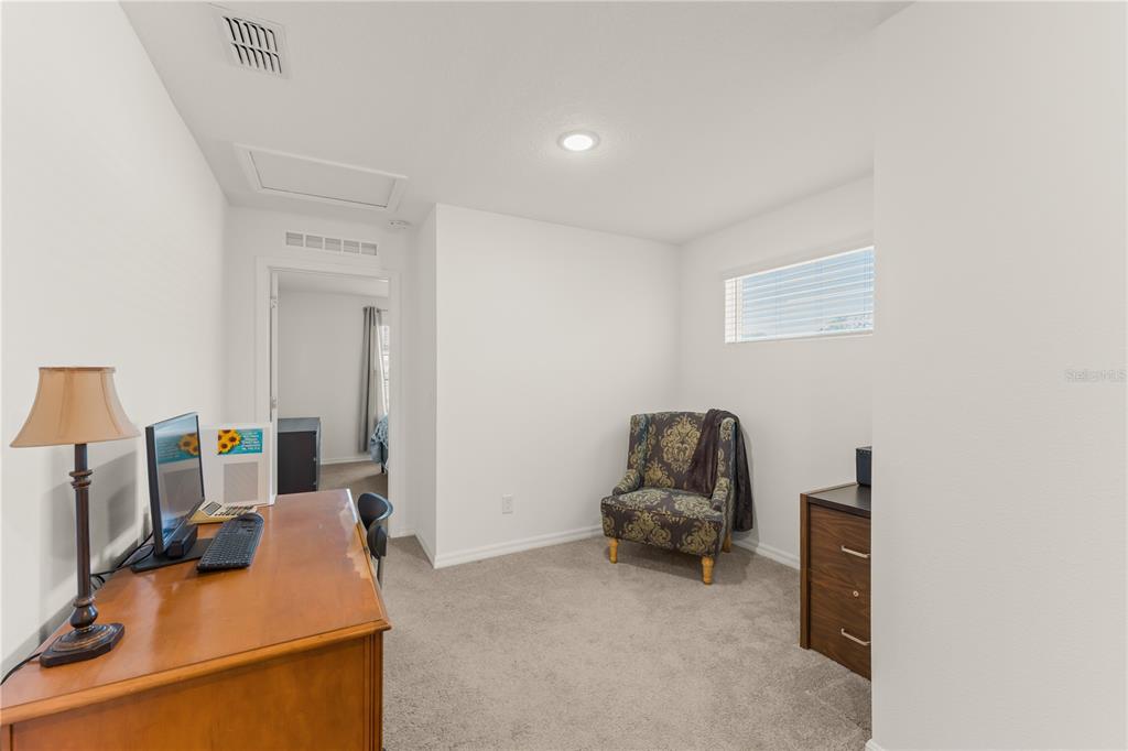 727 Costa Lane DeBary, FL 32713 - Photo 13 of 33