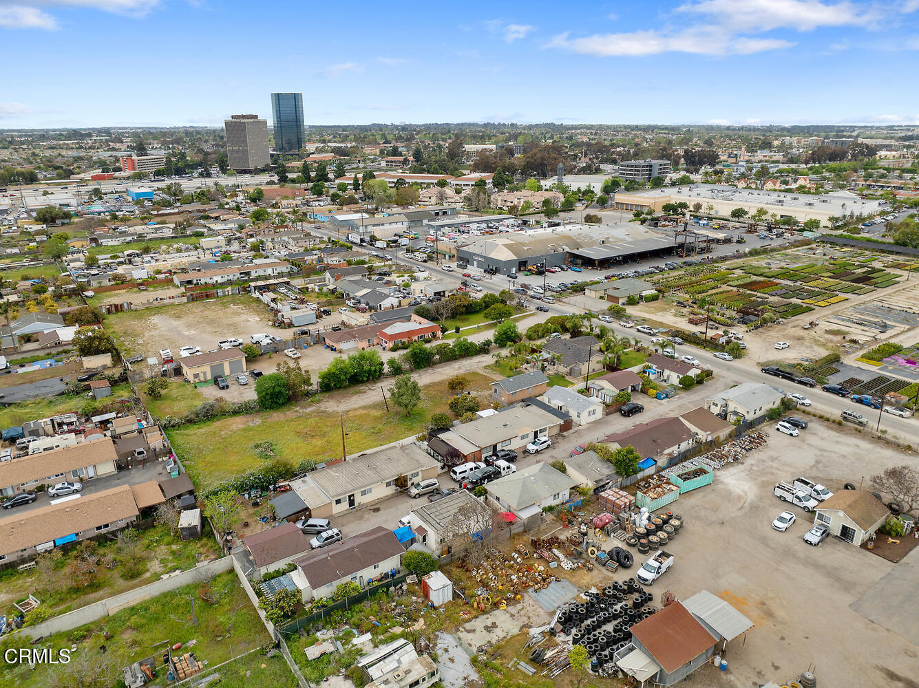 2644-2656 Cortez Street Oxnard, CA 93036 - Photo 3 of 72 2644 Cortez St Oxnard CA 93036-large-006