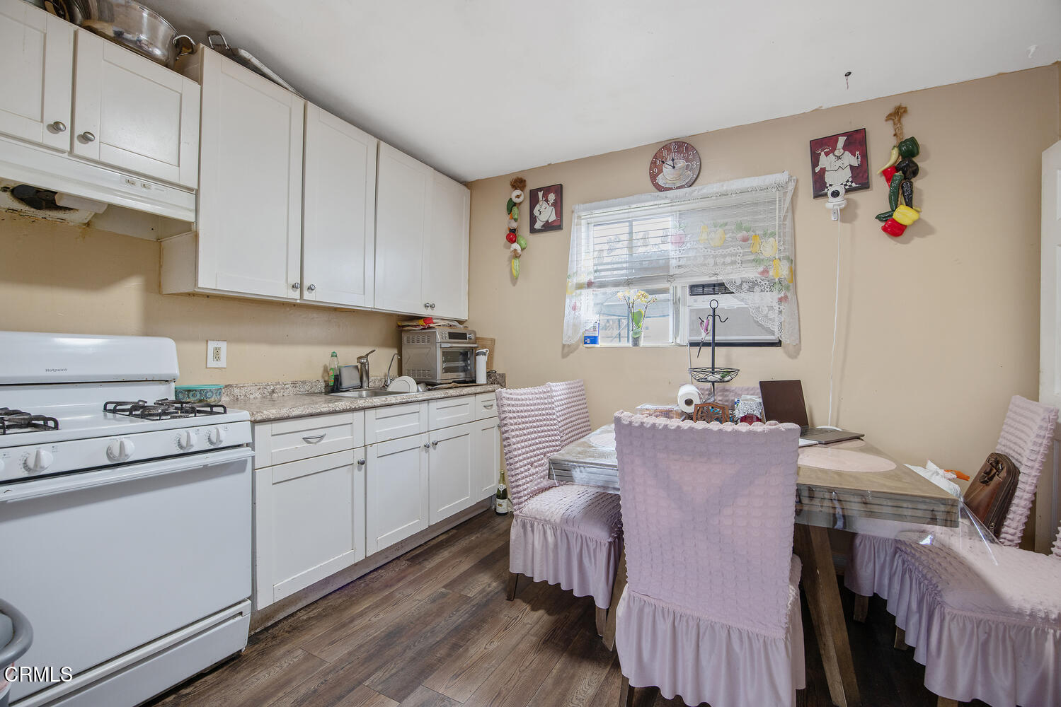 2644-2656 Cortez Street Oxnard, CA 93036 - Photo 7 of 72 2644 Cortez St Oxnard CA 93036-Kitchen 1