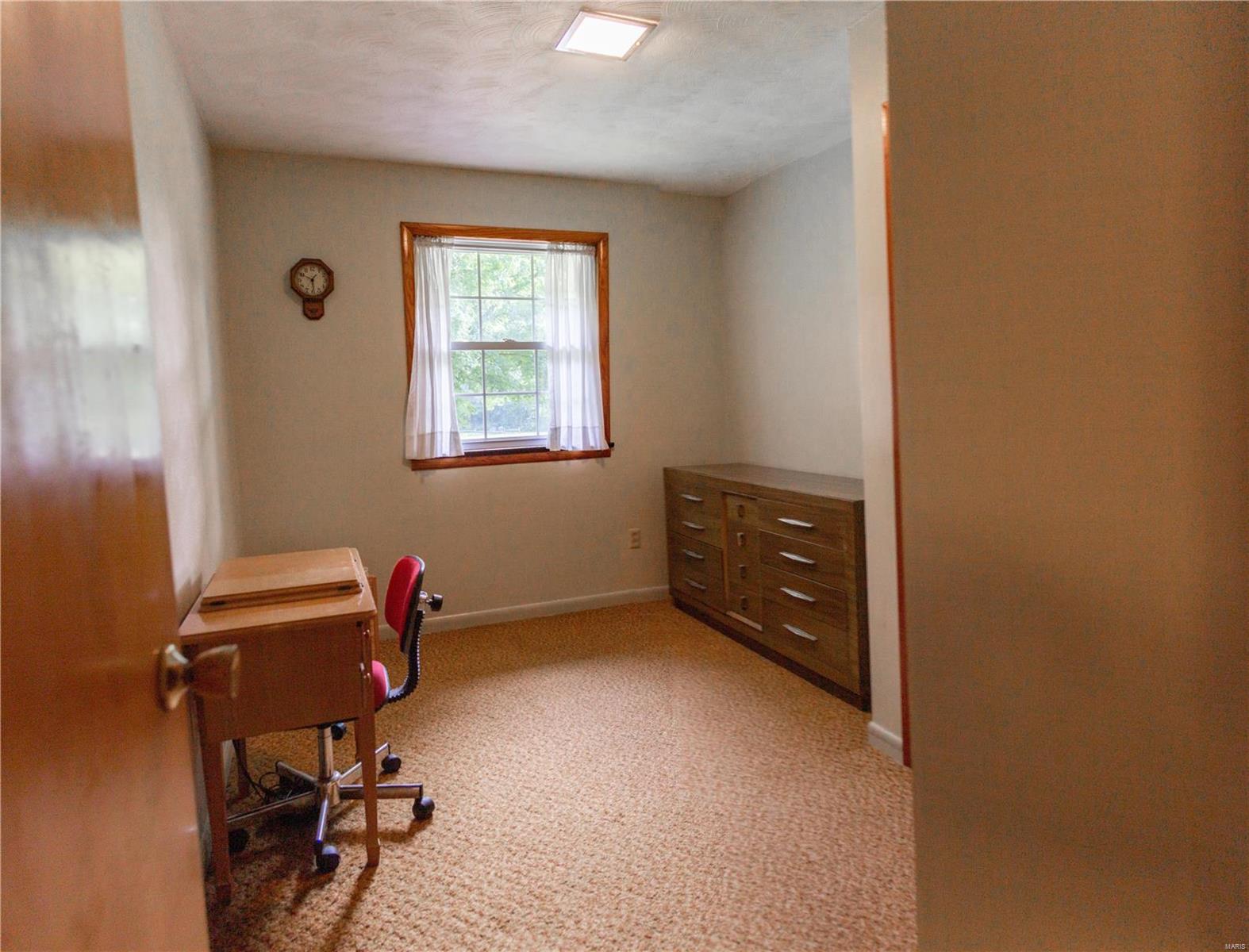 13847 Klaus Lake Road Highland, IL 62249 - Photo 12 of 35 Gallery Image 12
