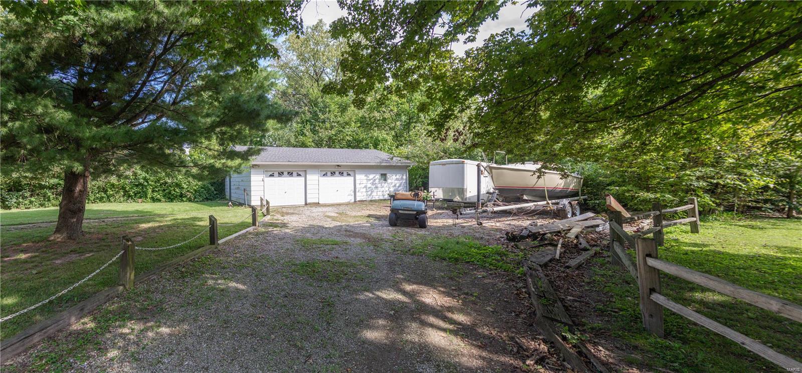13847 Klaus Lake Road Highland, IL 62249 - Photo 22 of 35 Gallery Image 22