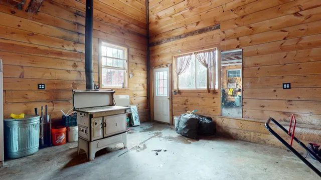 $475,000 | 281 Narragansett Trail, Buxton, ME 04093