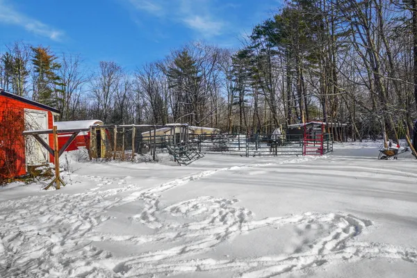 $375,000 | 281 Narragansett Trail, Buxton, ME 04093