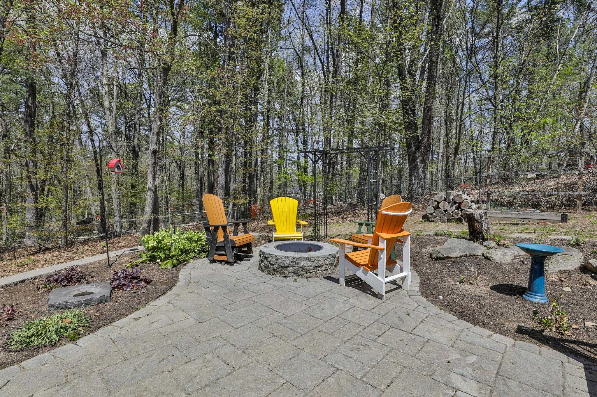 9 Lund Drive Hudson, NH 03051 - Photo 39 of 43