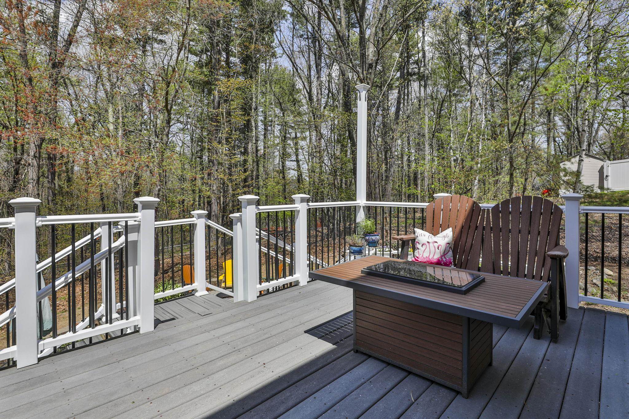 9 Lund Drive Hudson, NH 03051 - Photo 40 of 43