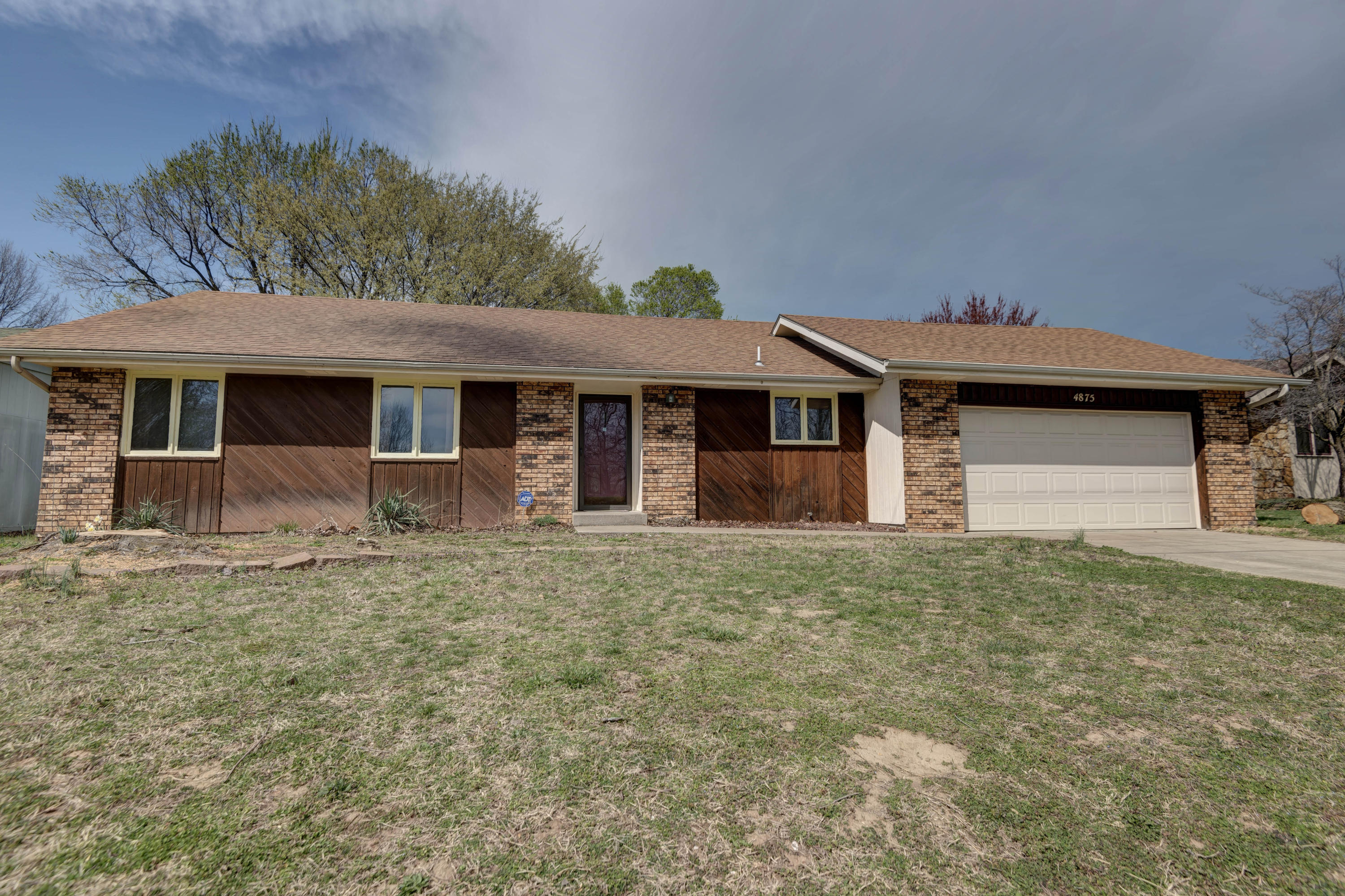 4875 South Old Wire Road Brookline, MO 65619 - Photo 1 of 1 Old Wire (19)
