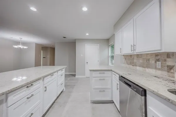 $3,200 | 1624 Summer Pl Circle, Irving, TX 75062