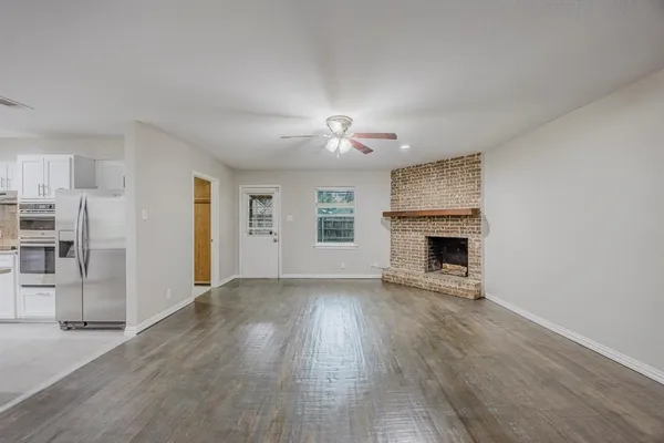 $3,200 | 1624 Summer Pl Circle, Irving, TX 75062