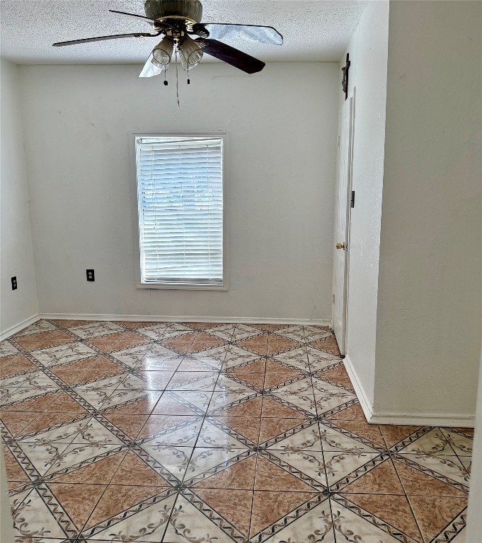 602 Massey Tompkins Road Baytown, TX 77521 - Photo 4 of 9