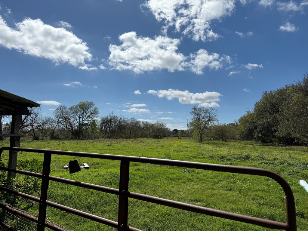 602 Massey Tompkins Road Baytown, TX 77521 - Photo 8 of 9