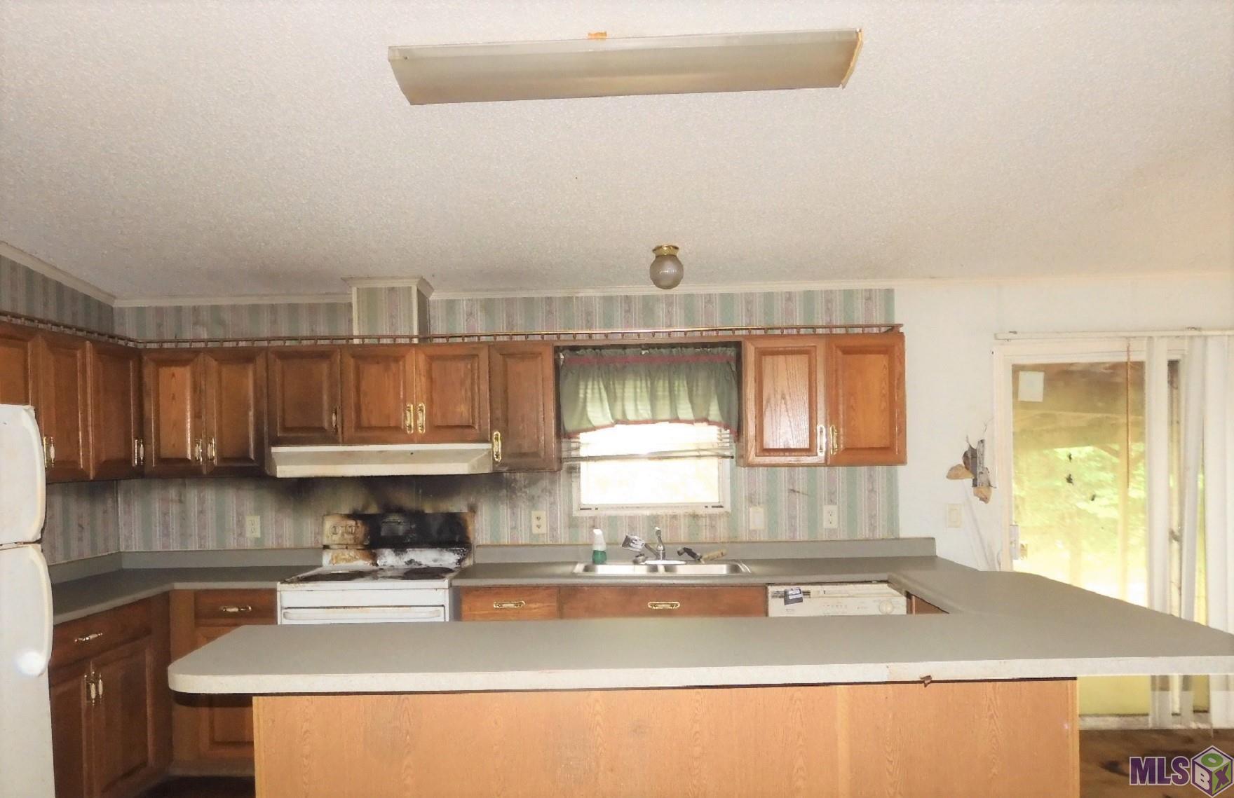 26024 Juban Road Denham Springs, LA 70726 - Photo 4 of 10 Gallery Image 4