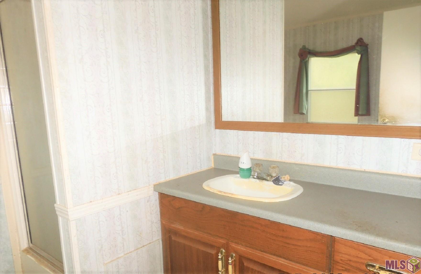 26024 Juban Road Denham Springs, LA 70726 - Photo 6 of 10 Gallery Image 6