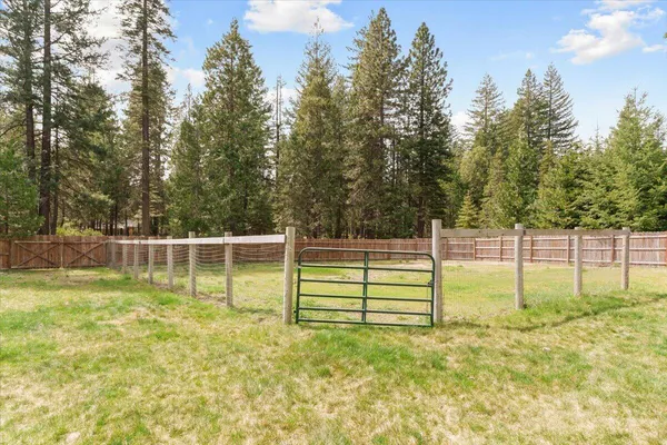 $599,000 | 503 Pony Trail, Mount Shasta, CA 96067