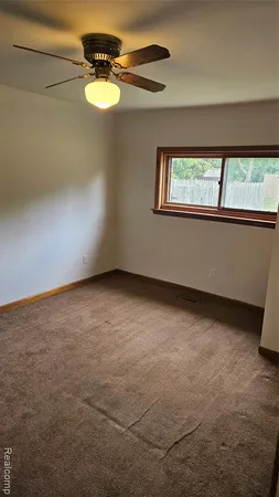 $319,900 | 53540 West 12 Mile Road, New Hudson, MI 48165