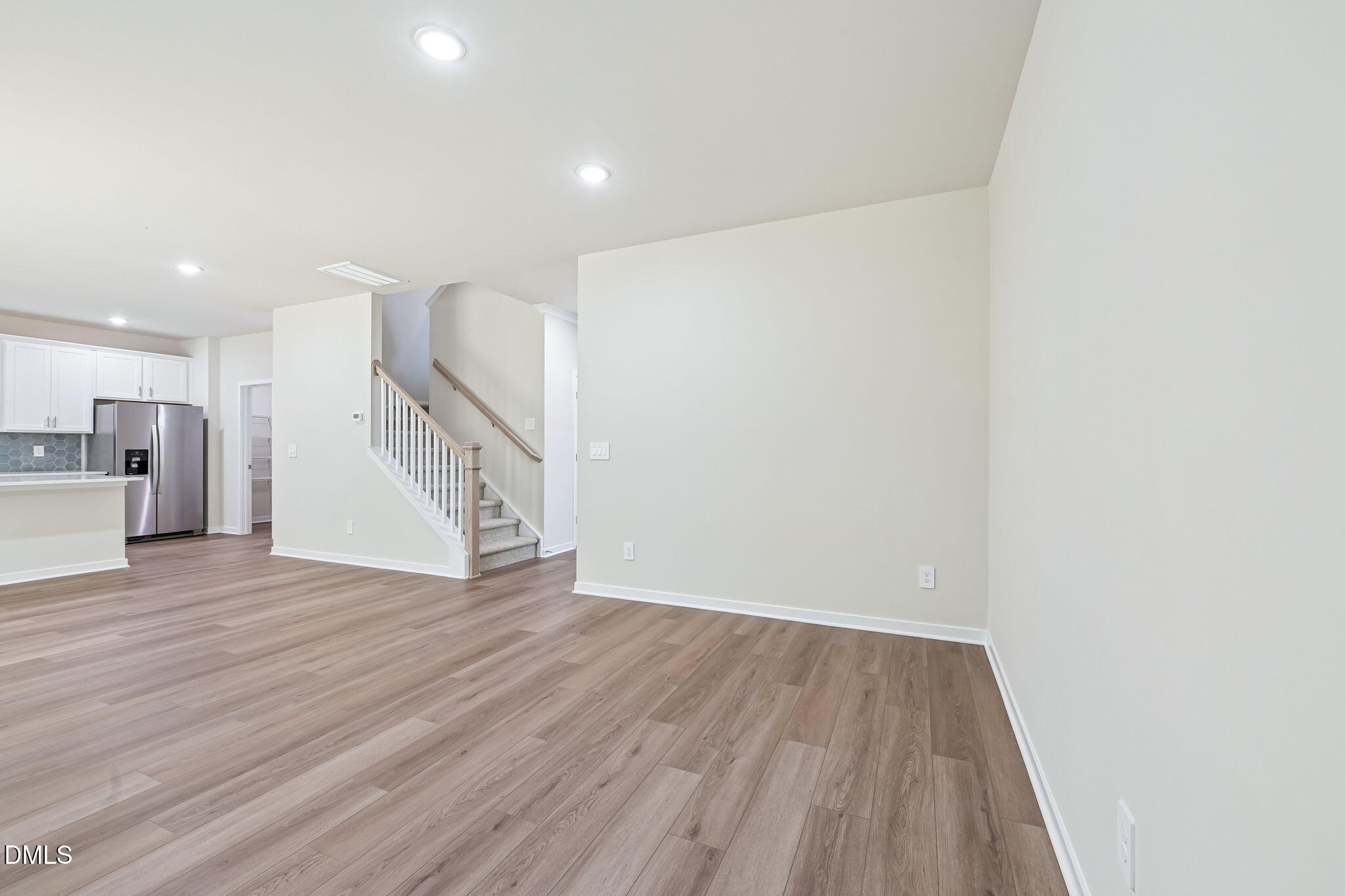 563 Hunter Way Clayton, NC 27520 - Photo 7 of 39 4 - Living Room