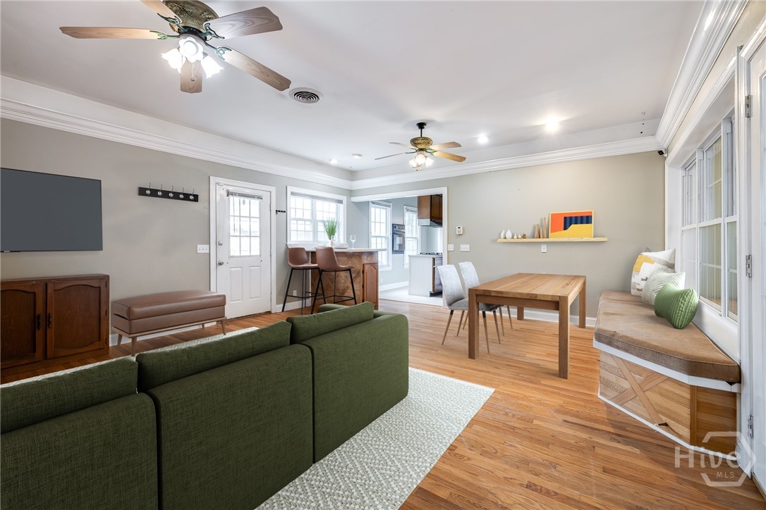 51 Travis Street Savannah, GA 31406 - Photo 16 of 40