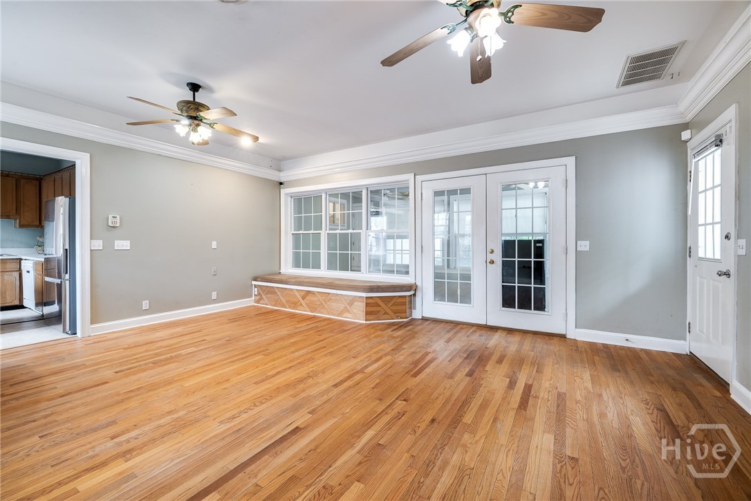 51 Travis Street Savannah, GA 31406 - Photo 19 of 40