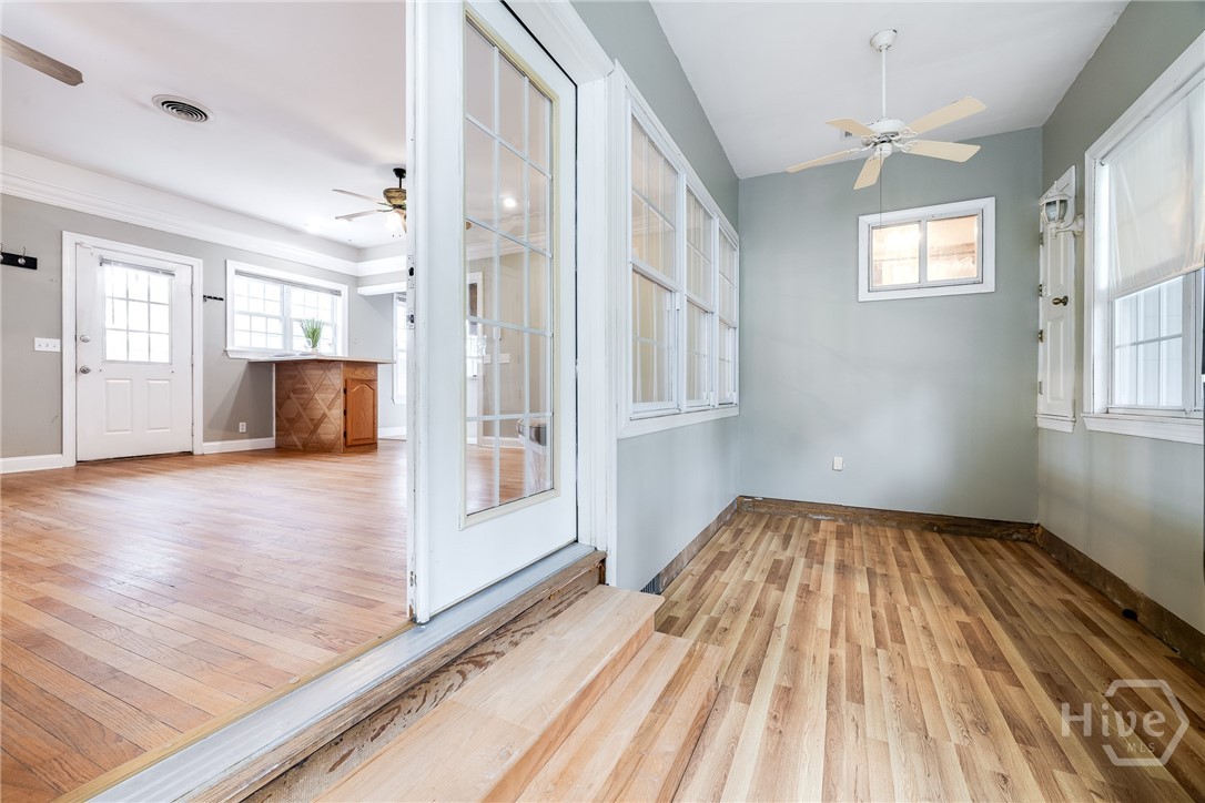 51 Travis Street Savannah, GA 31406 - Photo 20 of 40