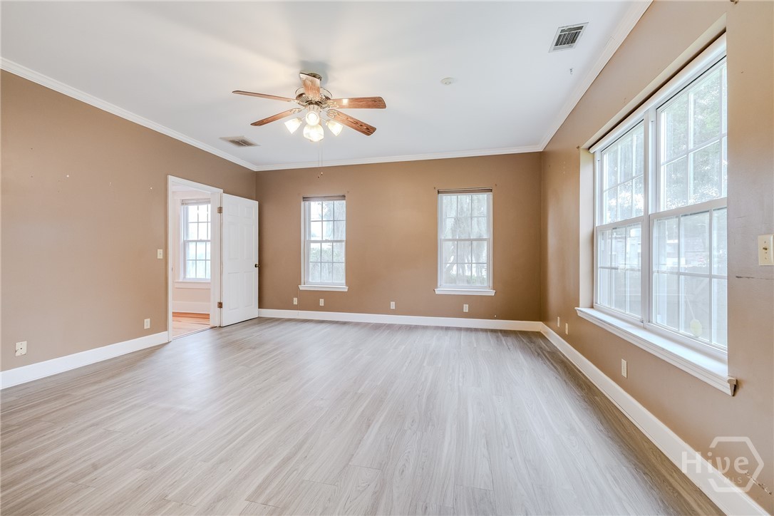 51 Travis Street Savannah, GA 31406 - Photo 23 of 40