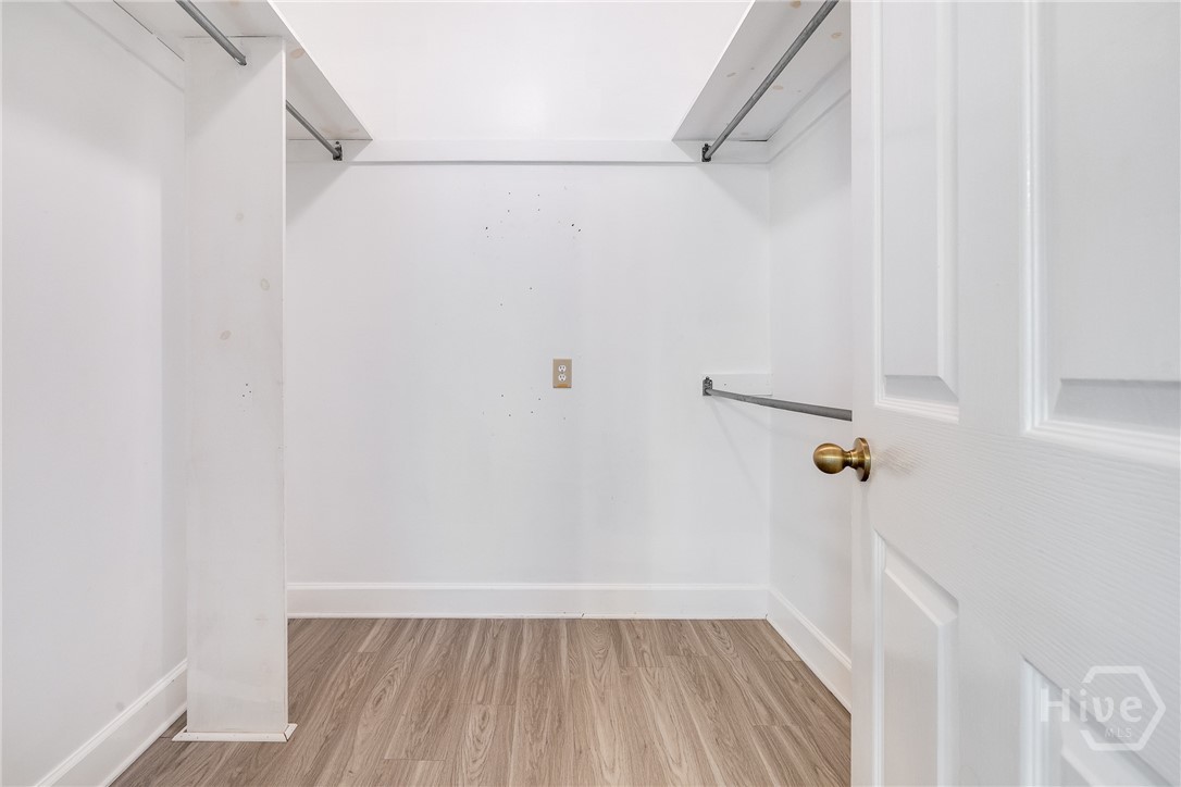 51 Travis Street Savannah, GA 31406 - Photo 24 of 40