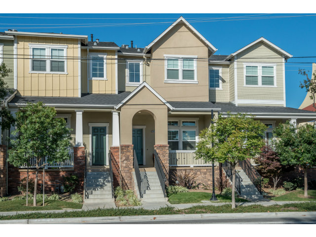 10849 North Stelling Road Cupertino, CA 95014 - Photo 1 of 16 Gallery Image 1
