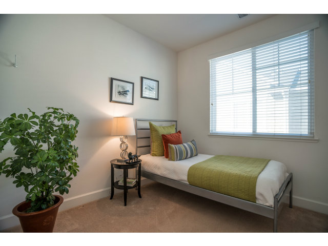 10849 North Stelling Road Cupertino, CA 95014 - Photo 14 of 16 Gallery Image 14