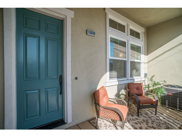 10849 North Stelling Road Cupertino, CA 95014 - Photo 2 of 16 Gallery Image 2