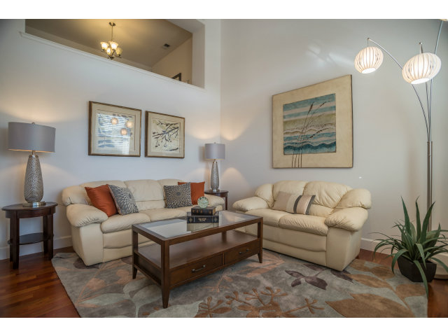 10849 North Stelling Road Cupertino, CA 95014 - Photo 4 of 16 Gallery Image 4