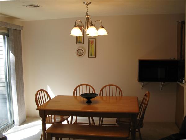 703 Ridgefield Circle, Unit C Clinton, MA 01510 - Photo 8 of 21 Gallery Image 8