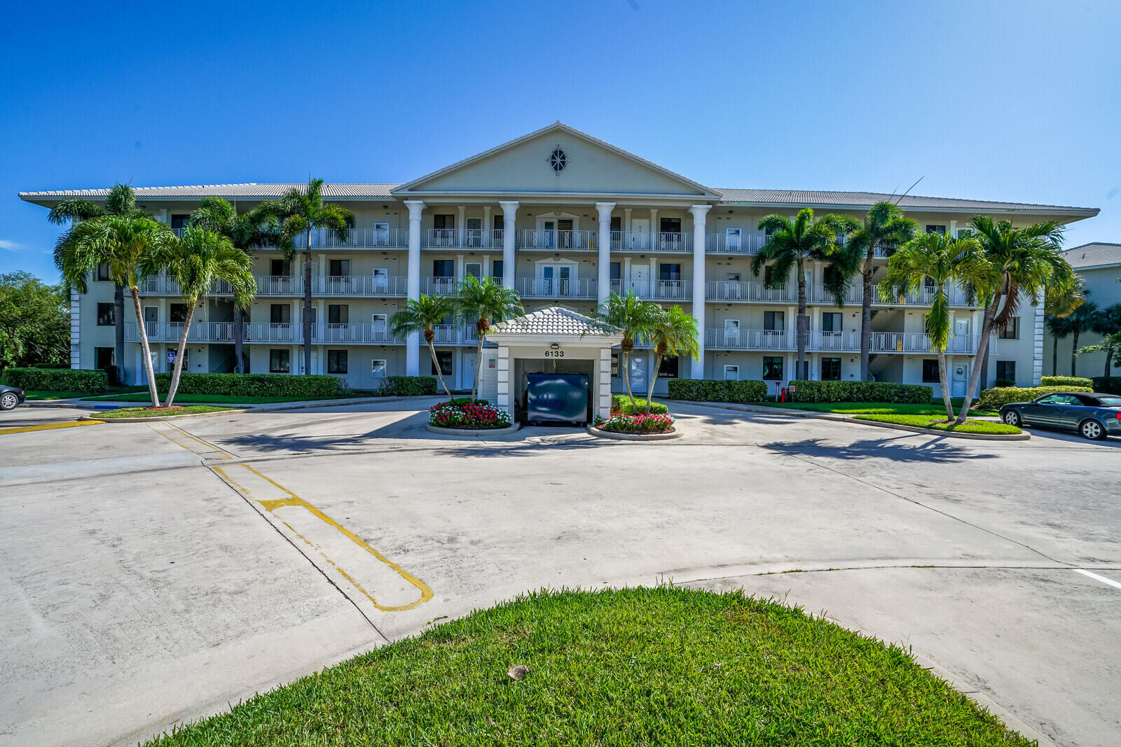 6133 Balboa Circle, Unit 105 Boca Raton, FL 33433 - Photo 1 of 30 01_Image_1_mls