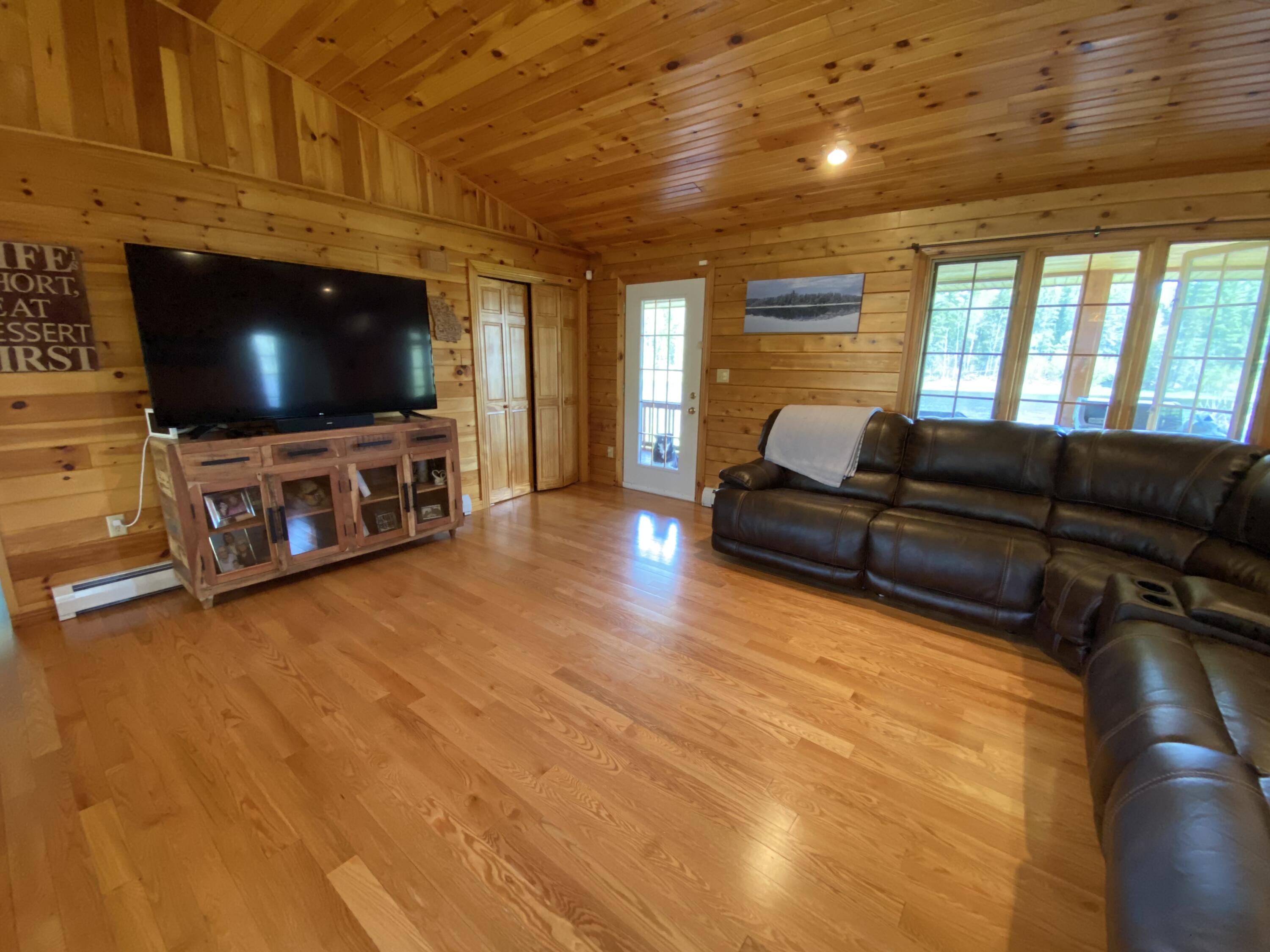 642 River Road Caribou, ME 04736 - Photo 23 of 38 642 River Rd Caribou 5-18-2021 (14)