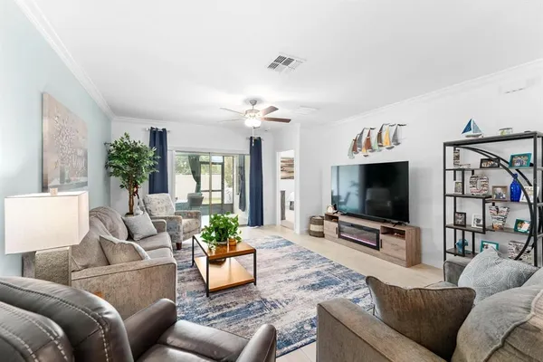 $284,900 | 17538 Holly Wl Avenue, Wimauma, FL 33598