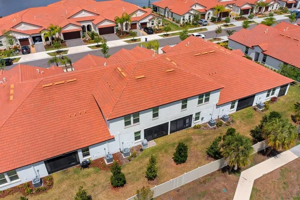 $284,900 | 17538 Holly Wl Avenue, Wimauma, FL 33598