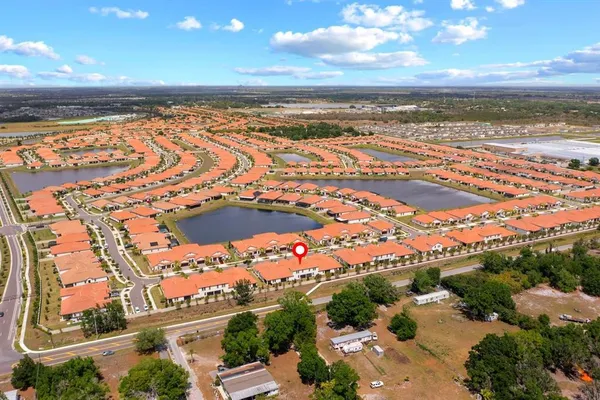 $284,900 | 17538 Holly Wl Avenue, Wimauma, FL 33598