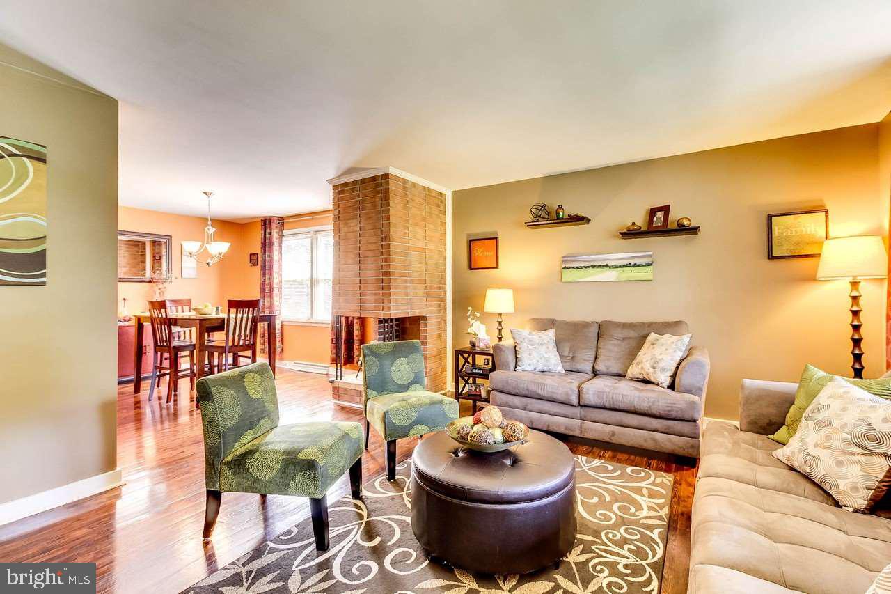 2433 Wharton Road York, PA 17402 - Photo 3 of 25 Gallery Image 3