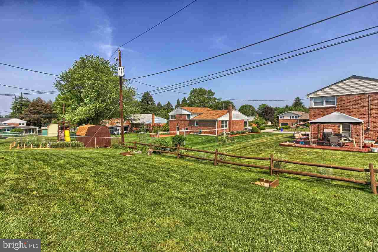 2433 Wharton Road York, PA 17402 - Photo 22 of 25 Gallery Image 22
