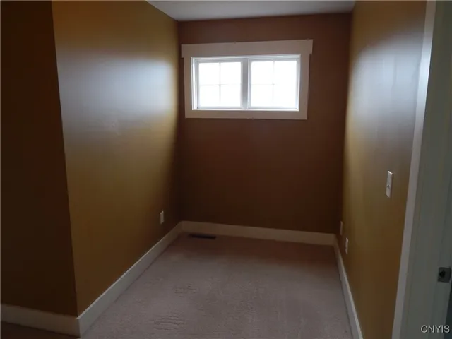 $3,000 | 8176 Whitman Way, Clay, NY 13090