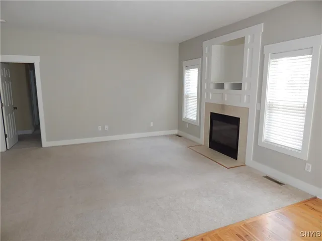 $3,000 | 8176 Whitman Way, Clay, NY 13090