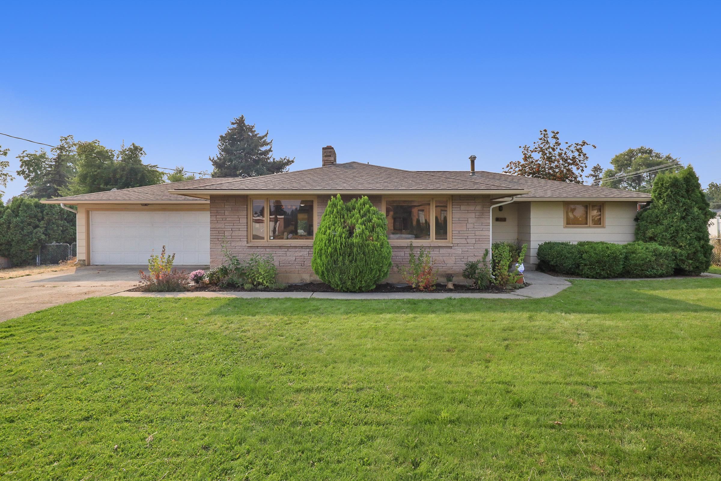 713 North University Road Spokane Valley, WA 99206 - Photo 1 of 20 Gallery Image 1