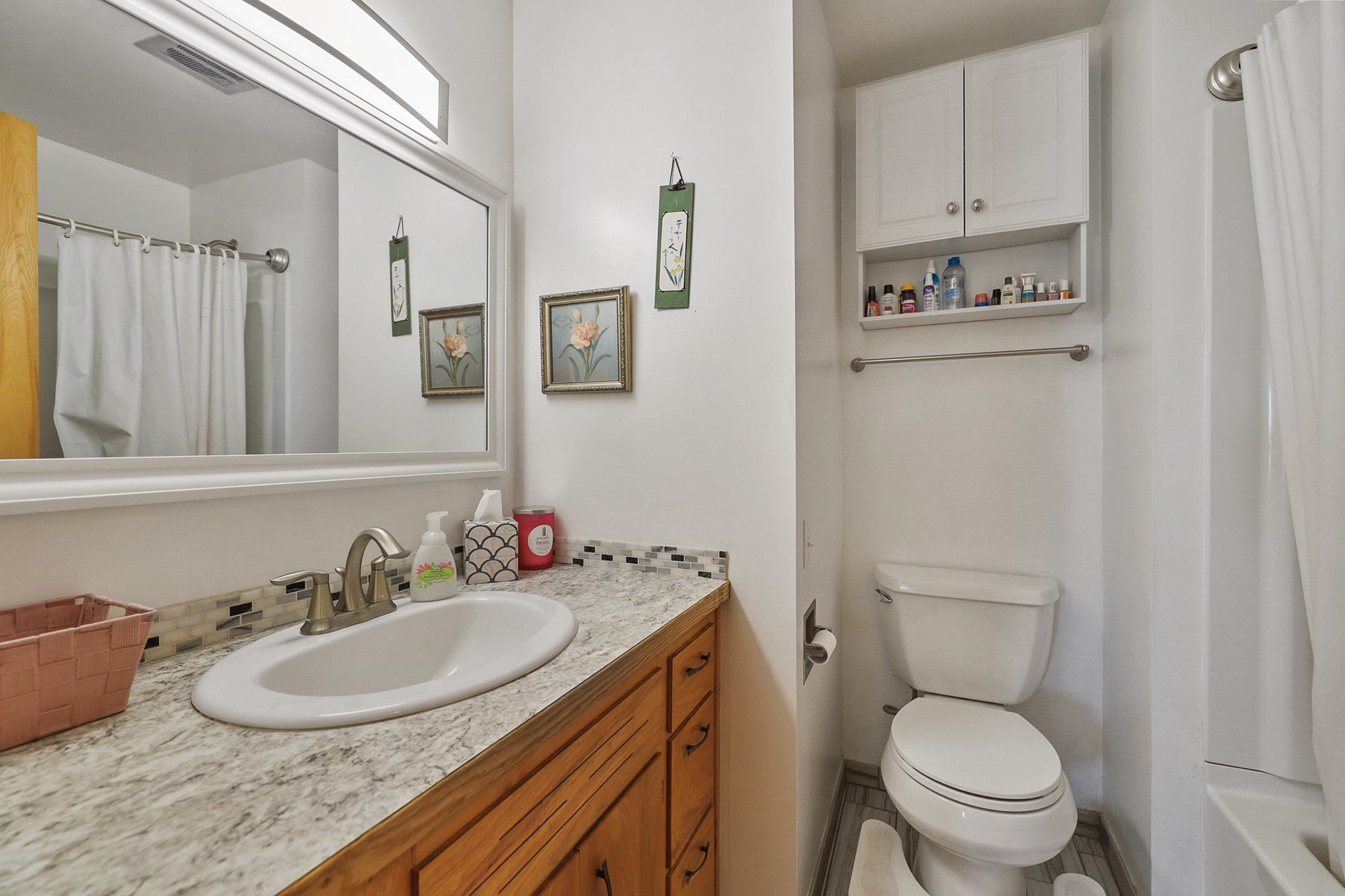 713 North University Road Spokane Valley, WA 99206 - Photo 12 of 20 Gallery Image 12