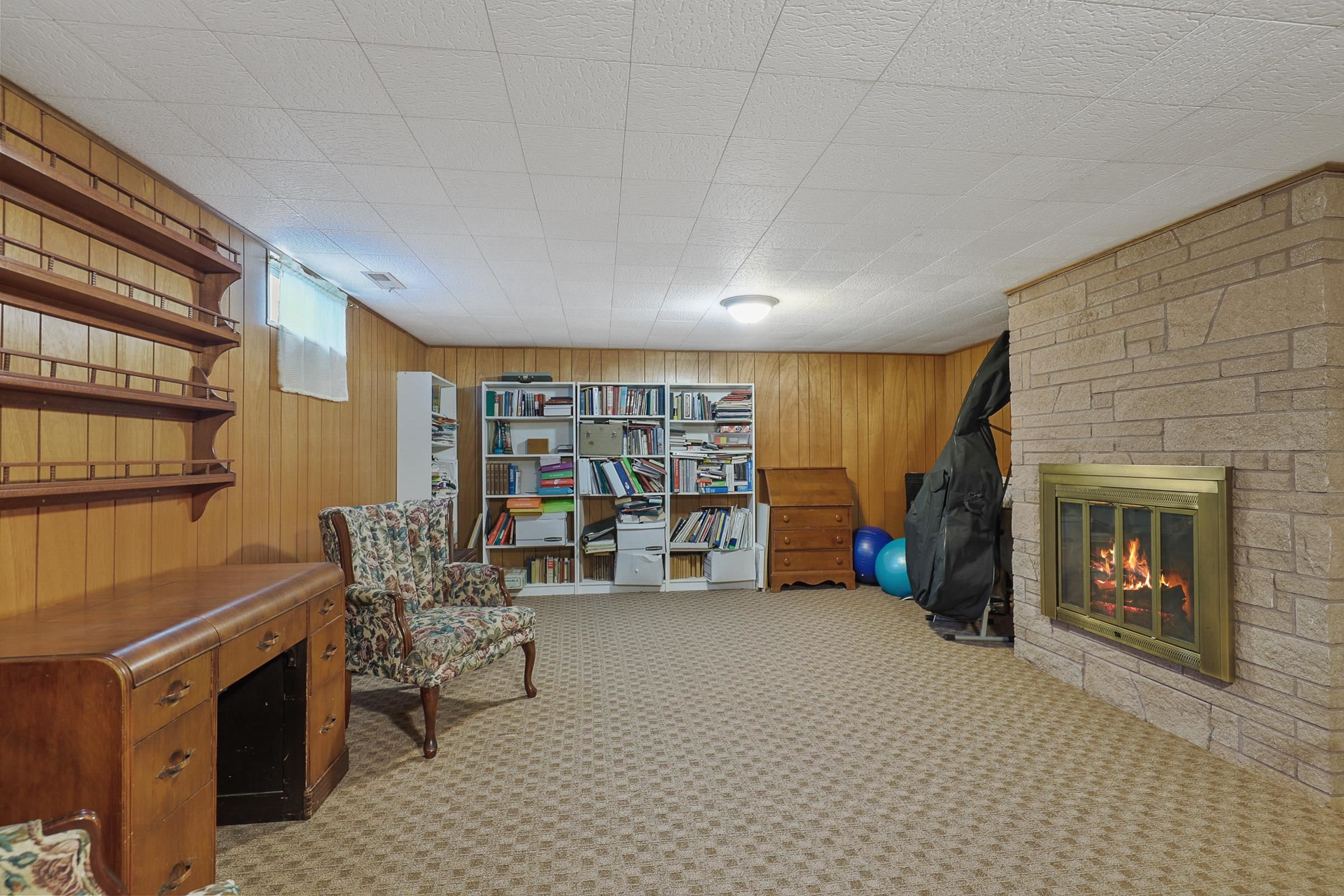 713 North University Road Spokane Valley, WA 99206 - Photo 15 of 20 Gallery Image 15
